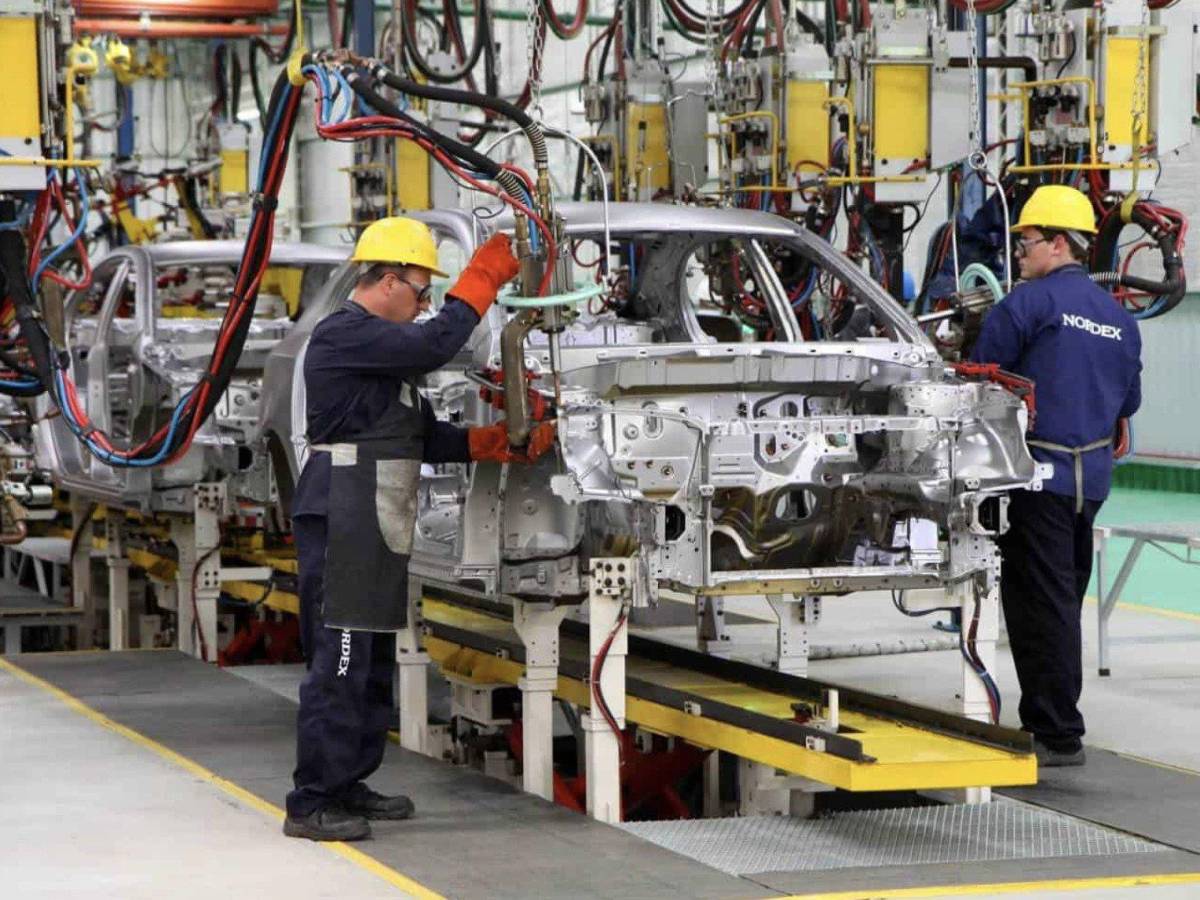 EEUU pide a México revisar posibles violaciones de derechos laborales en industria automotriz