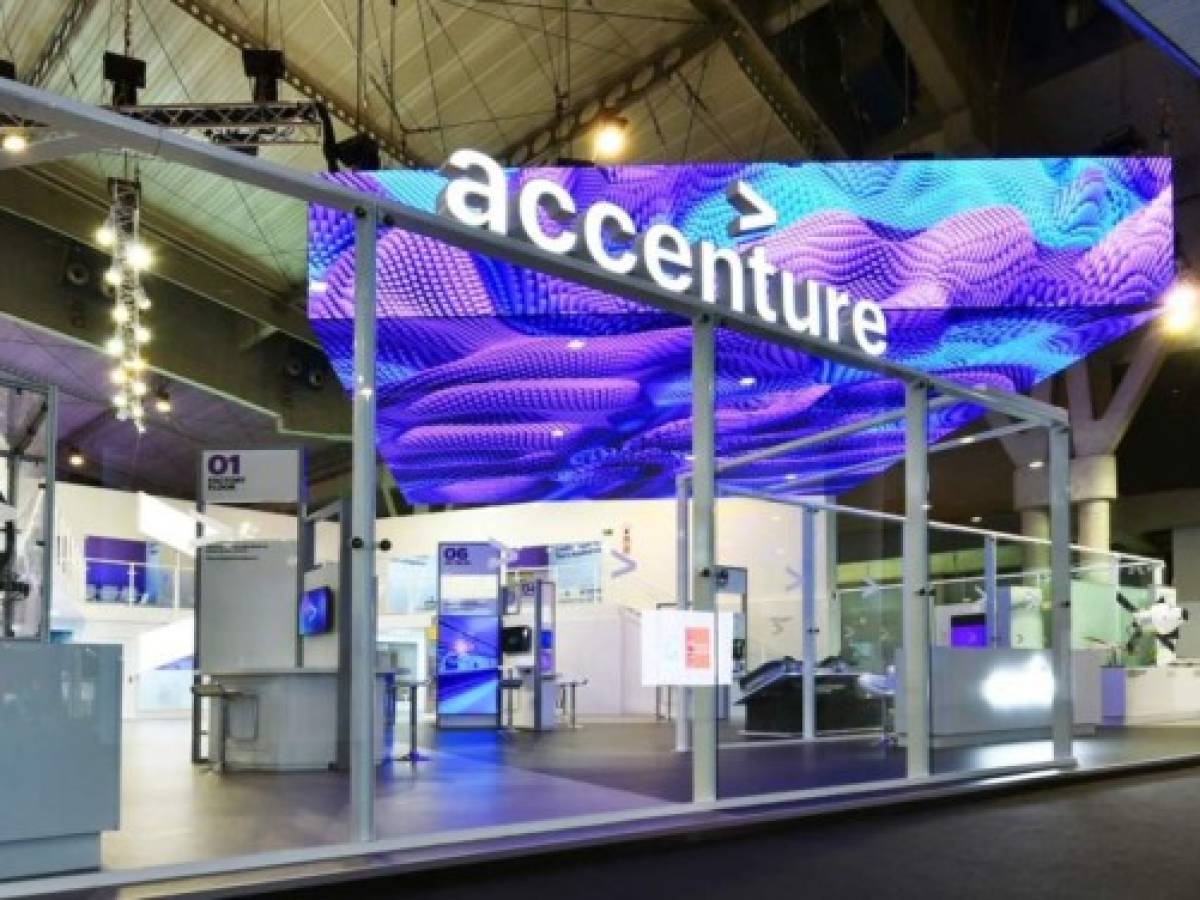 Accenture gana un 17,7% más en su año fiscal y alcanza los US$4.371 millones