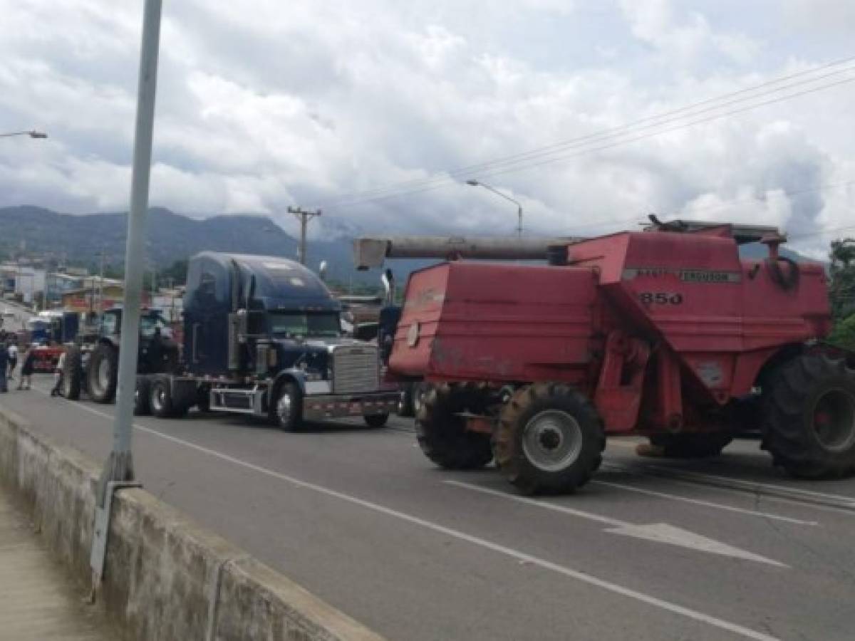 Costa Rica: Acuerdo pone fin a protesta de camioneros