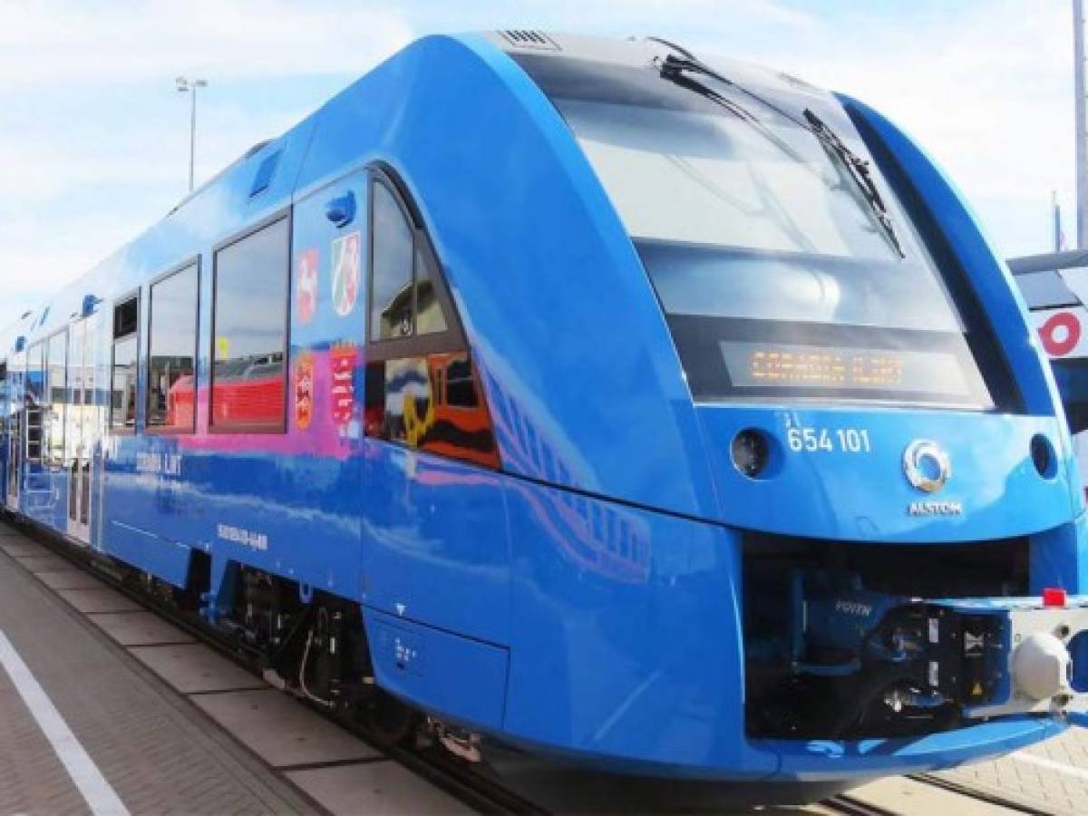 BCIE realizará estudios de viabilidad para proyecto del Tren del Pacífico en El Salvador