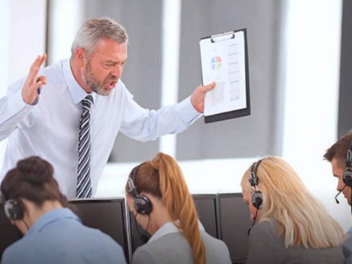 6 consejos para no acabar con la moral del grupo en el trabajo