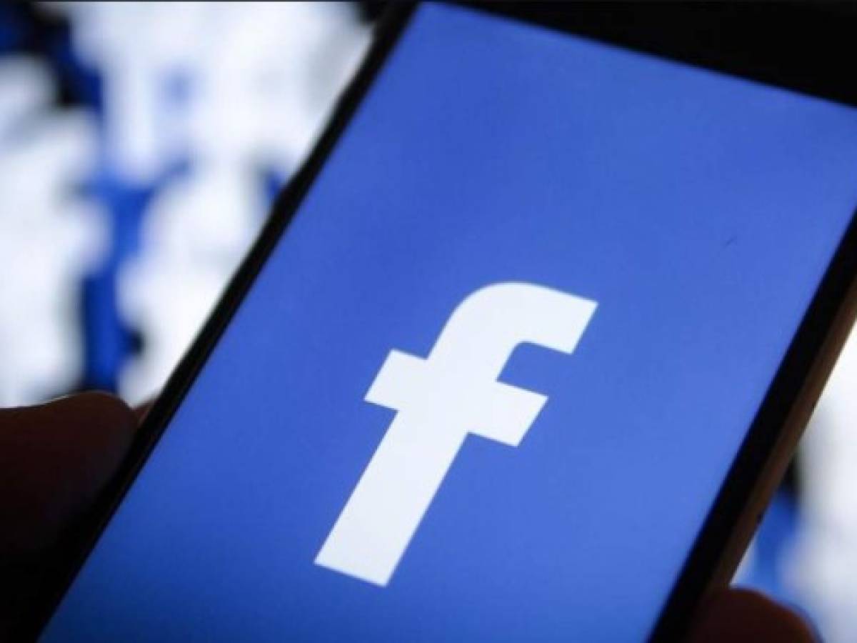 China critica medidas de Facebook contra medios de comunicación estatales