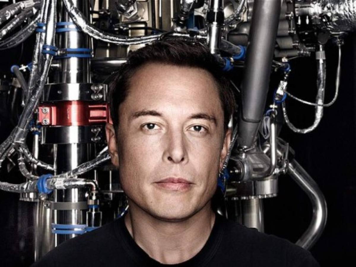 Para el CEO de Tesla, las vacaciones son malas para la salud