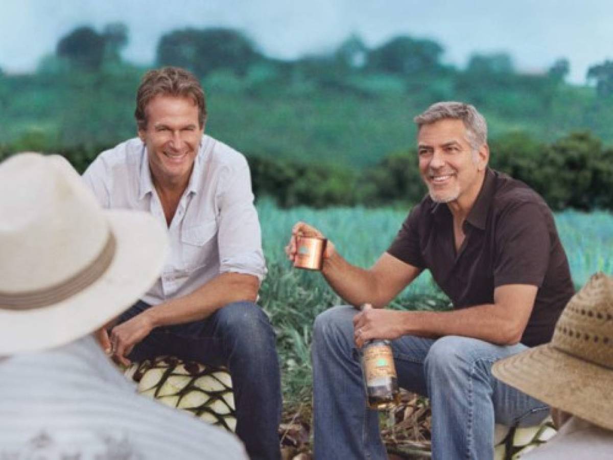 Diageo compra el tequila de George Clooney por hasta US$1.000 millones