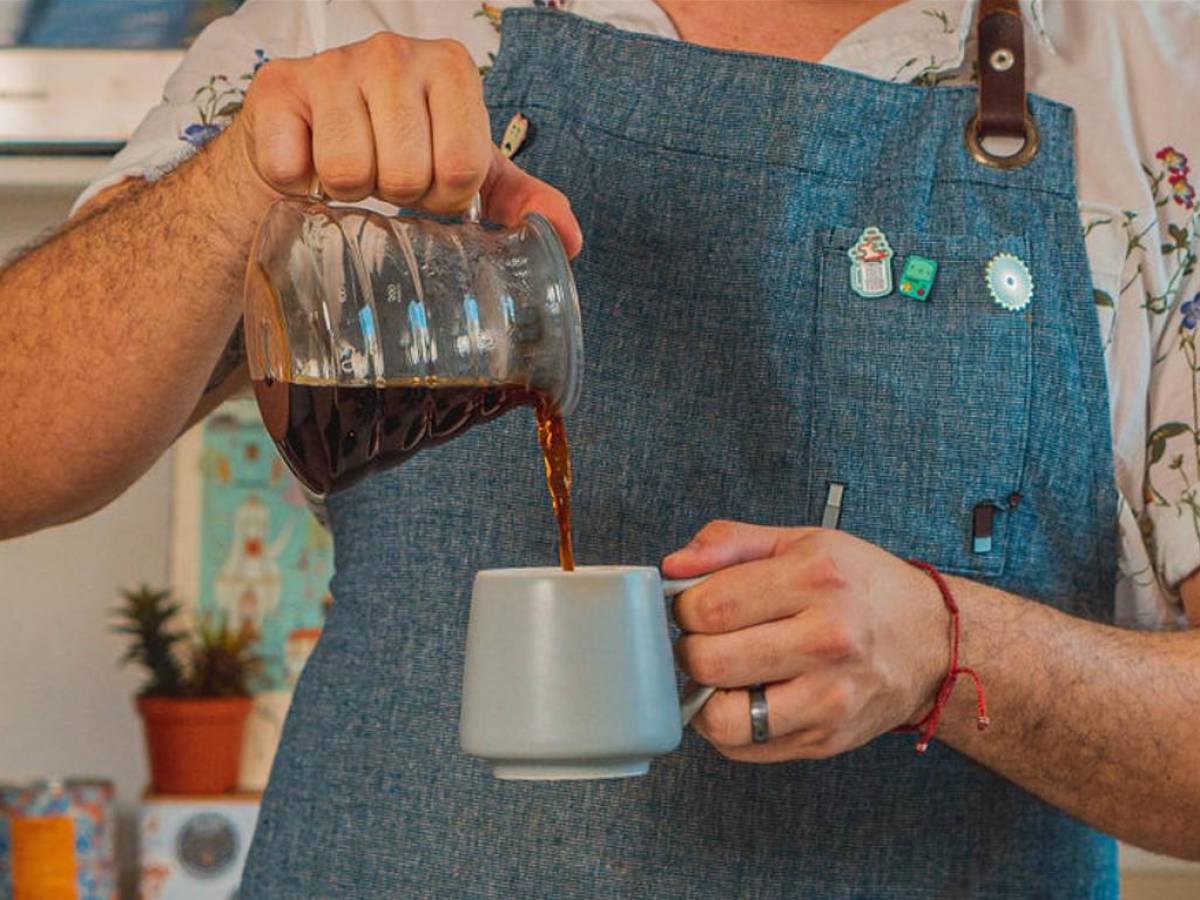 Aranceles de EEUU amenazan al café latinoamericano con precios récord