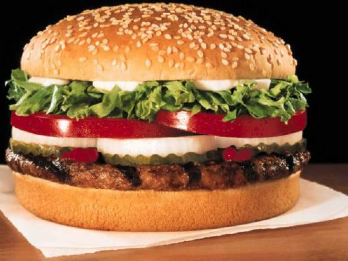 Empresa paraguaya compra cadena de restaurantes Burger King en Panamá