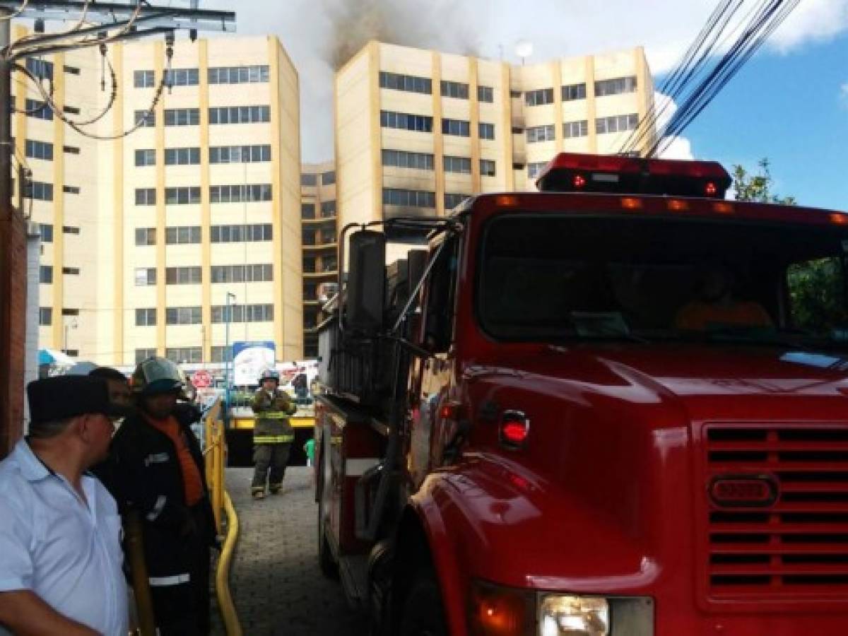 El Salvador: Más de 20 personas afectadas por incendio