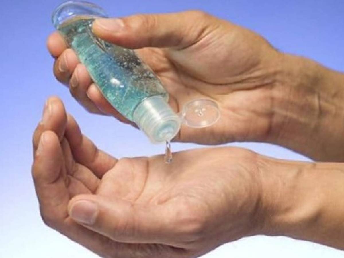 Honduras: Gobierno congela precios de gel antibacterial