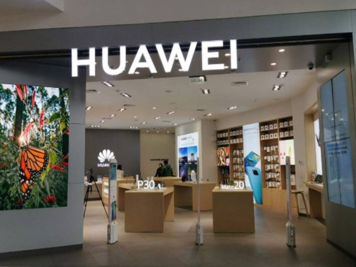Huawei defiende su independencia frente a presiones de EE.UU.
