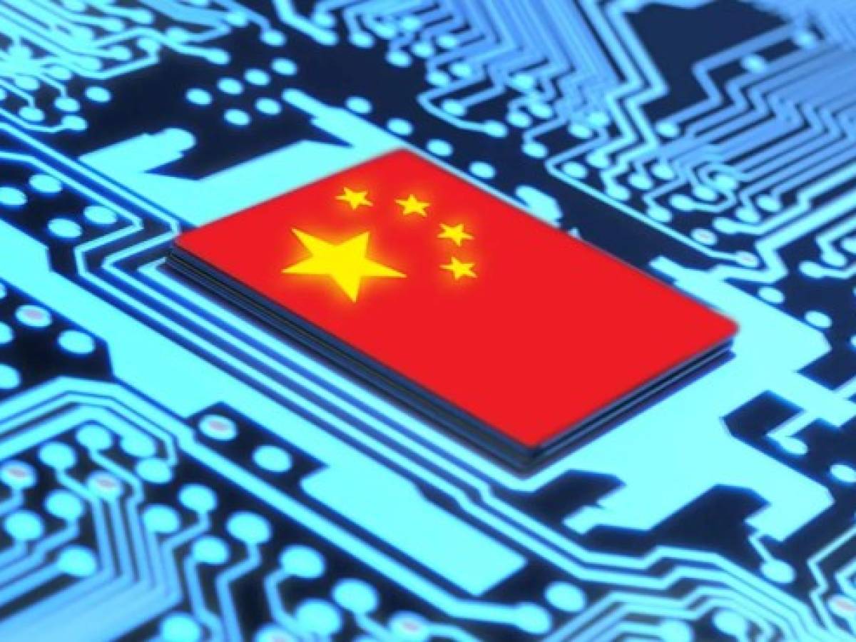 China retirará dispositivos y software informáticos de EEUU en tres años