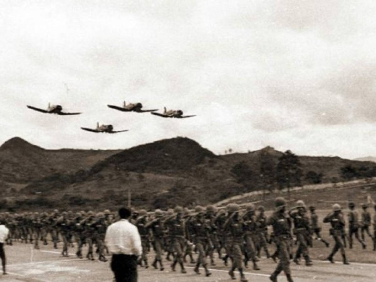 Civiles y veteranos recuerdan 50 años de la guerra entre El Salvador y Honduras