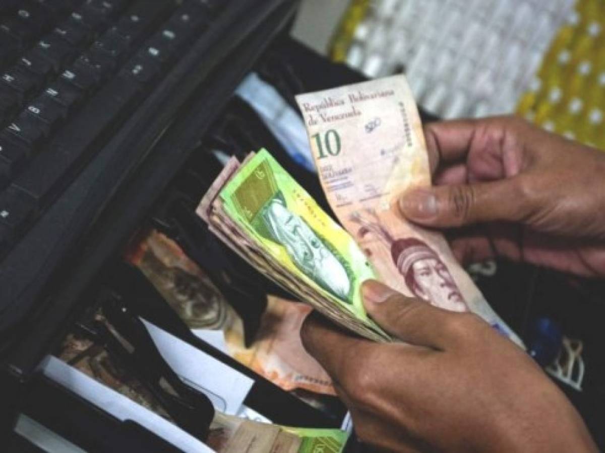 Venezuela posterga por segunda vez eliminación del billete de 100 bolívares
