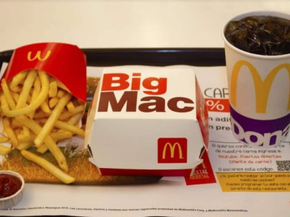 McDonald’s elimina las pajillas de sus bandejas
