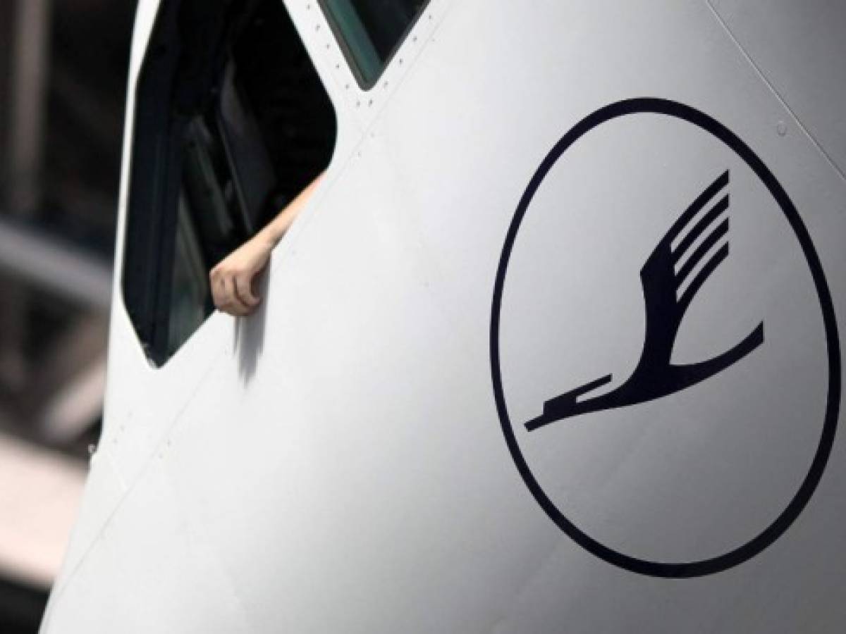 Lufthansa anuncia nuevas supresiones de puestos debido a sus millonarias pérdidas