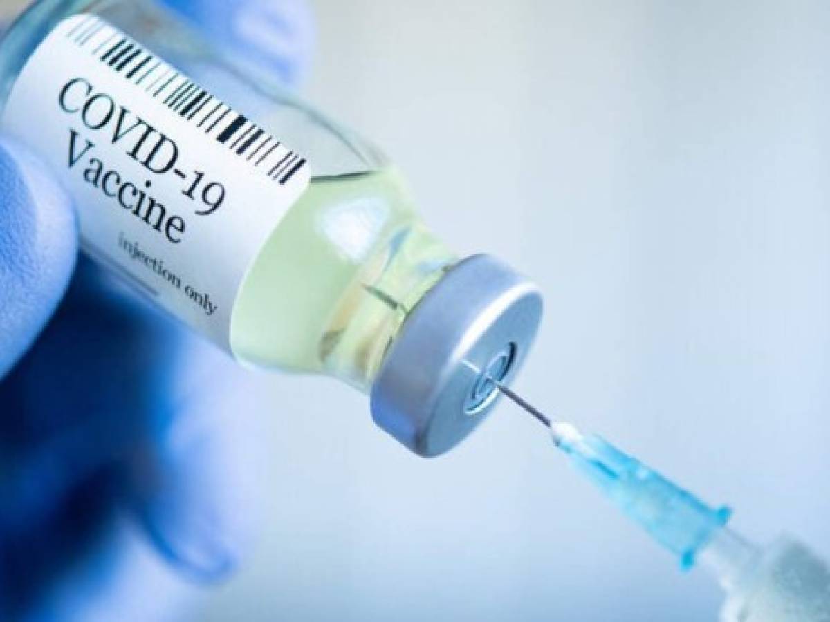 Vacuna vs. COVID: ¿Qué eficacia eficacia tienen contra la nueva variante Ómicron?