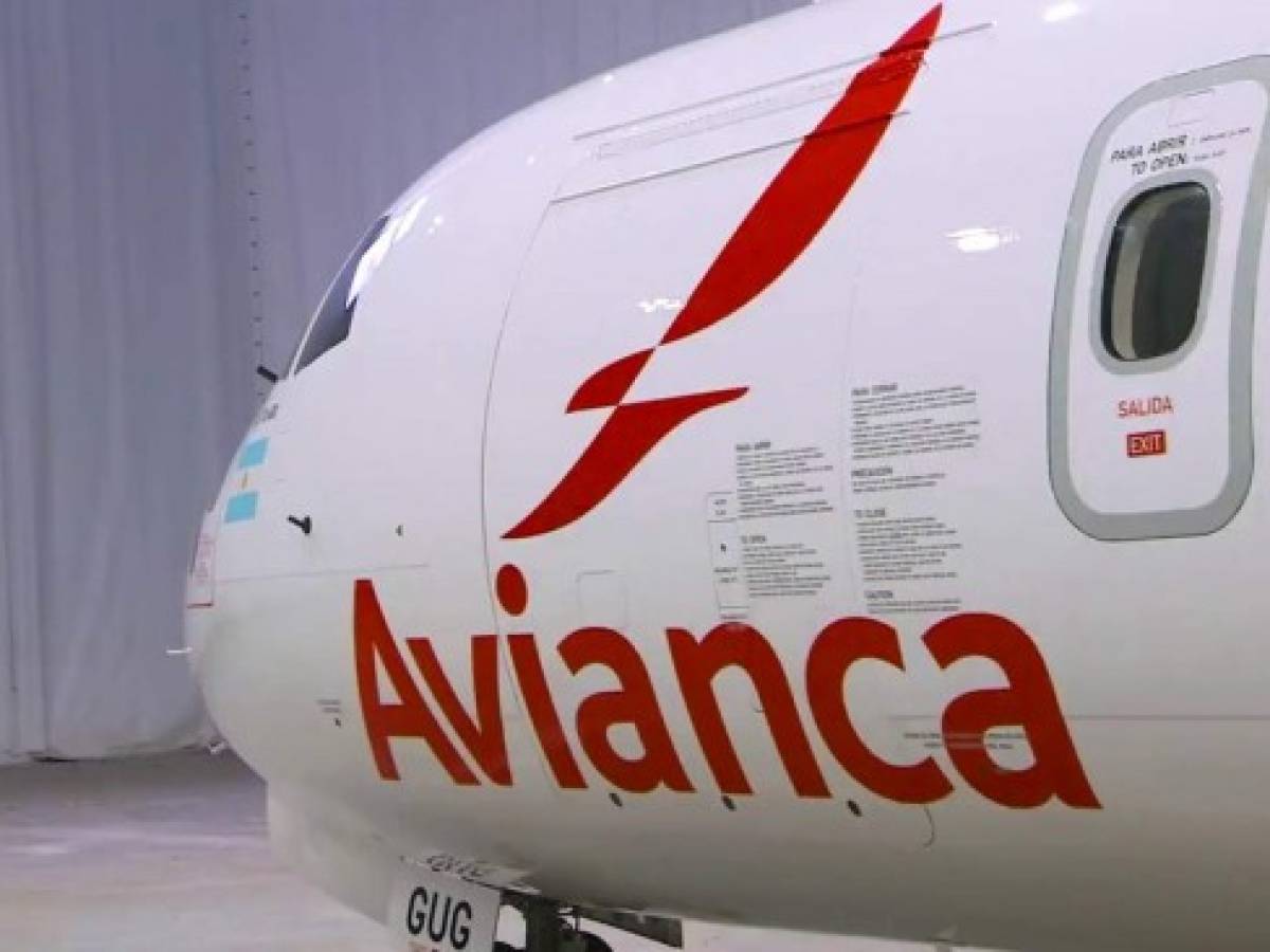 Efromovich y el presidente Macri bajo investigación fiscal por Avianca Argentina