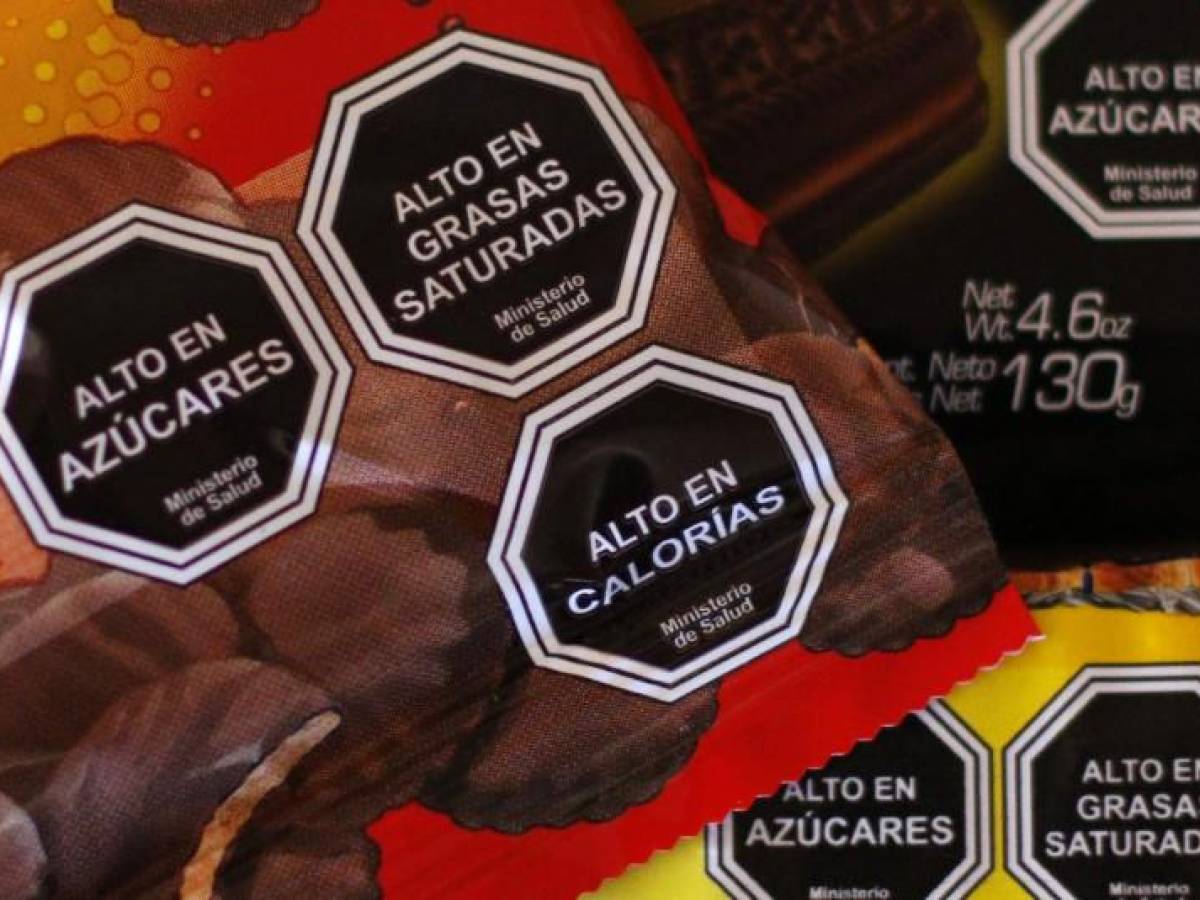 Costa Rica ordena ‘ocultar’ etiquetado nutricional de advertencia en alimentos