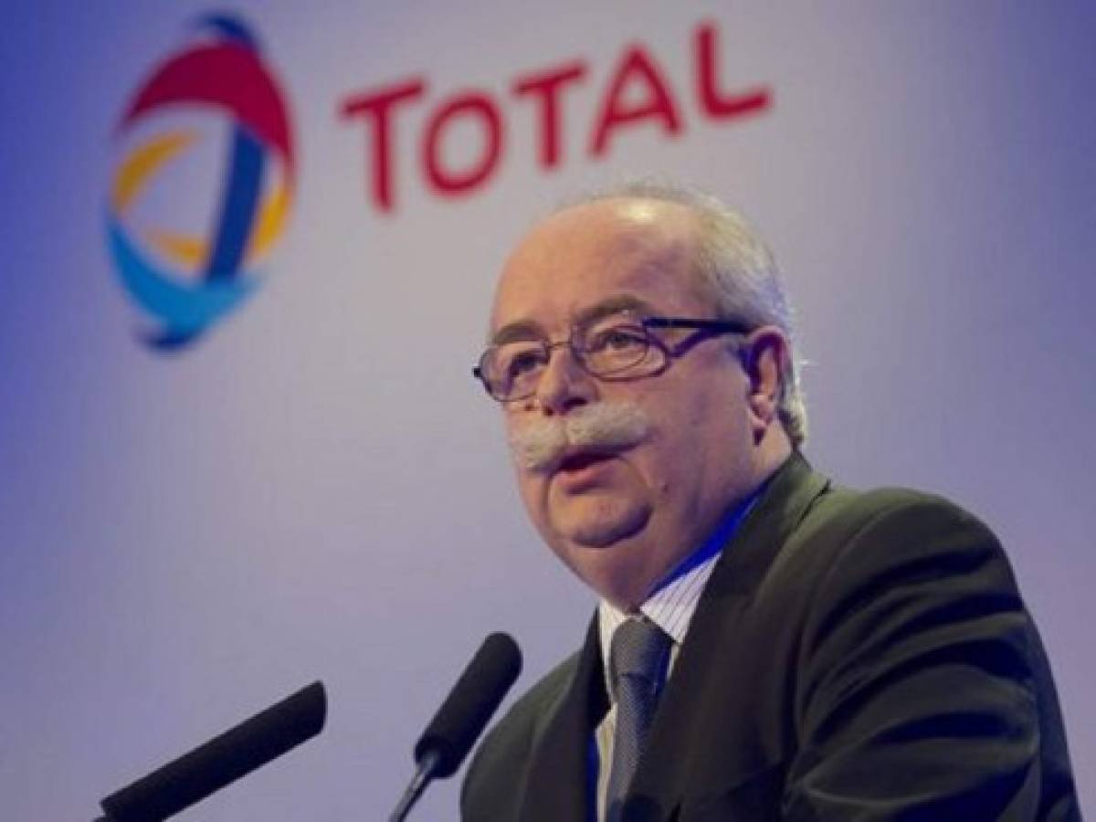 Francia: muere en accidente aéreo presidente de Total