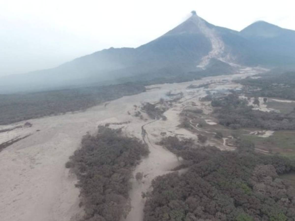 FOTOGALERÍA: El Volcán de Fuego sigue sin dar tregua a Guatemala