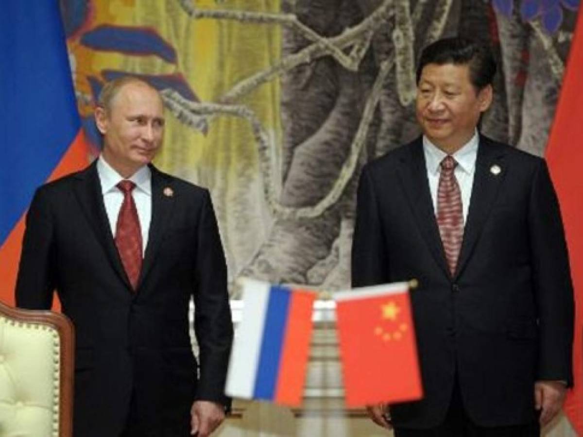 China y Rusia firman megacontrato de gas