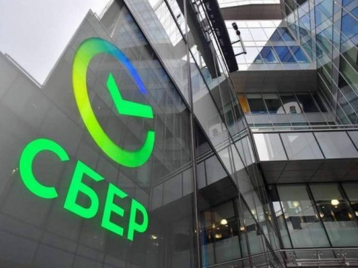 Filial europea del banco ruso Sberbank en 'quiebra o probable quiebra'