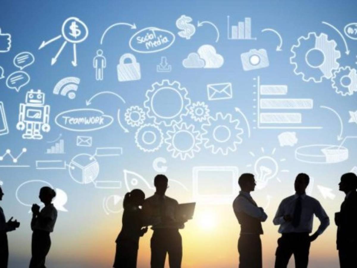 Moody's empeora perspectiva del sector de telecomunicaciones de Latinoamérica