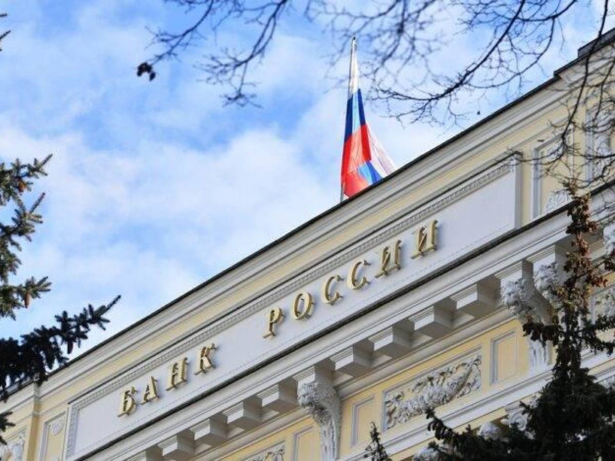 Banco Central de Rusia reduce las tasas de interés hasta el 14%