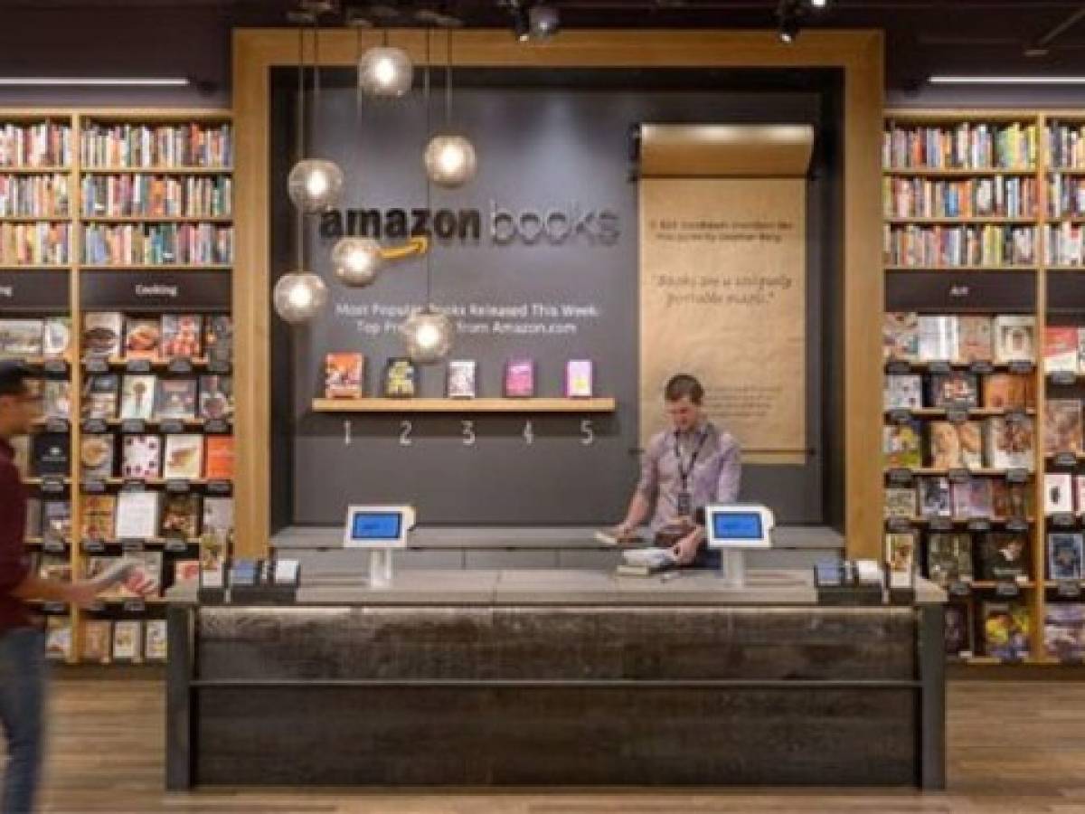 Amazon abre su primera librería física