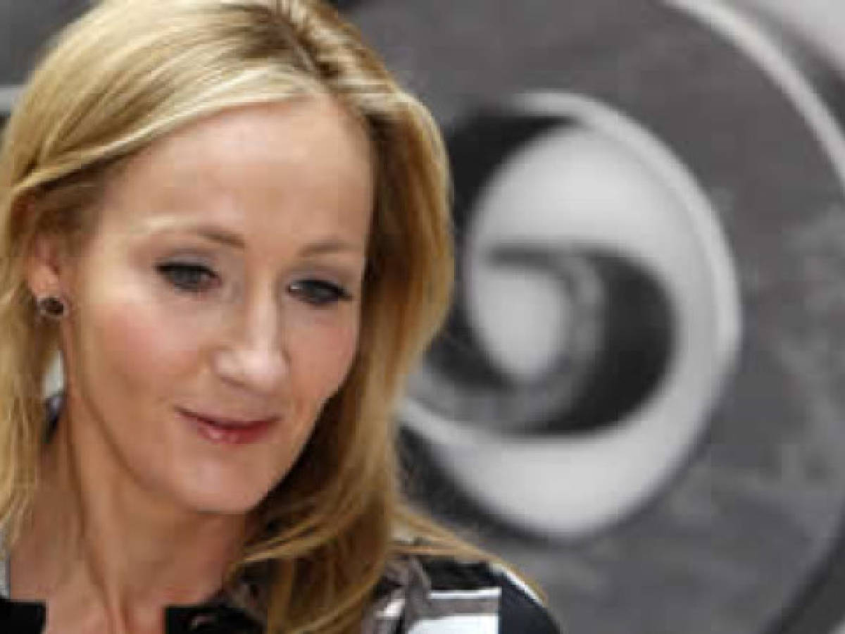 Autora de Harry Potter alista nuevo libro