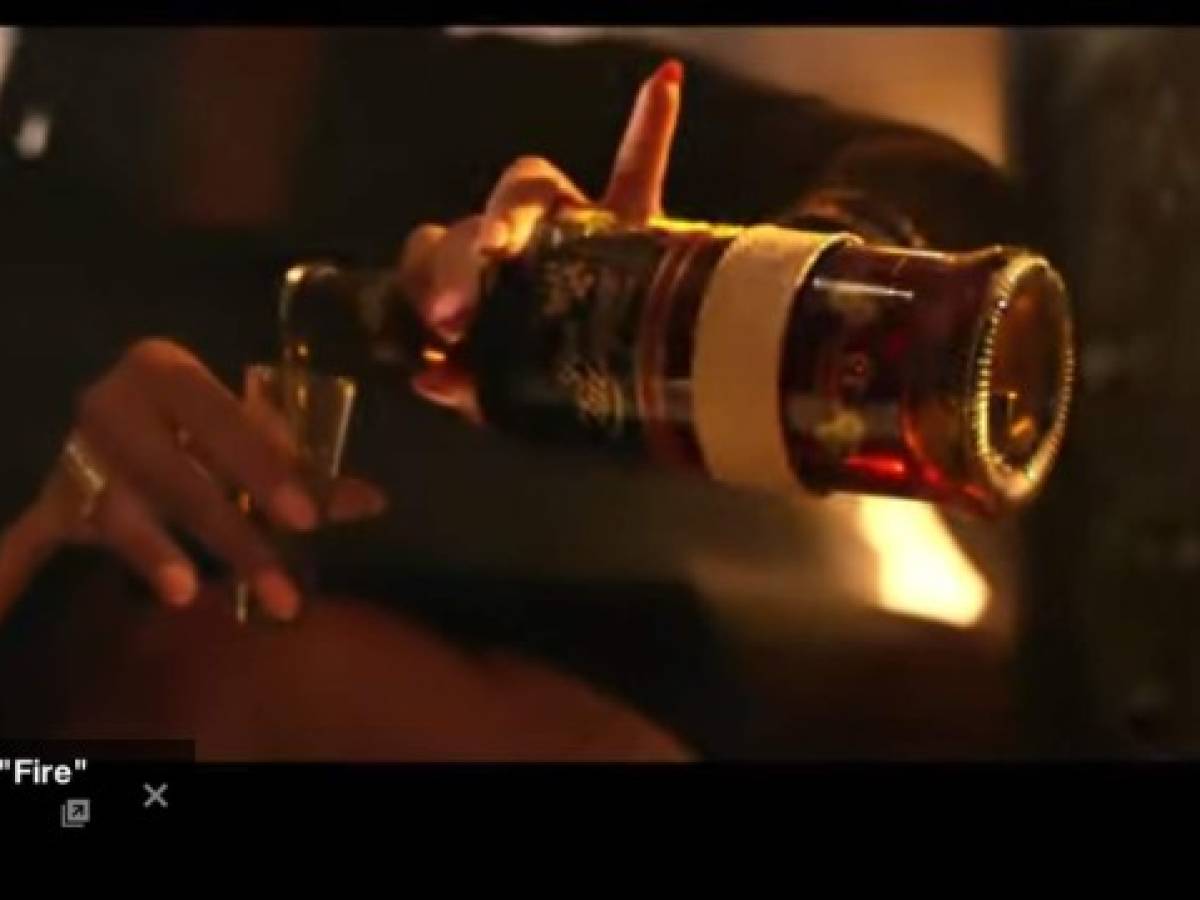 Ron Zacapa se promociona en último video de Jennifer López