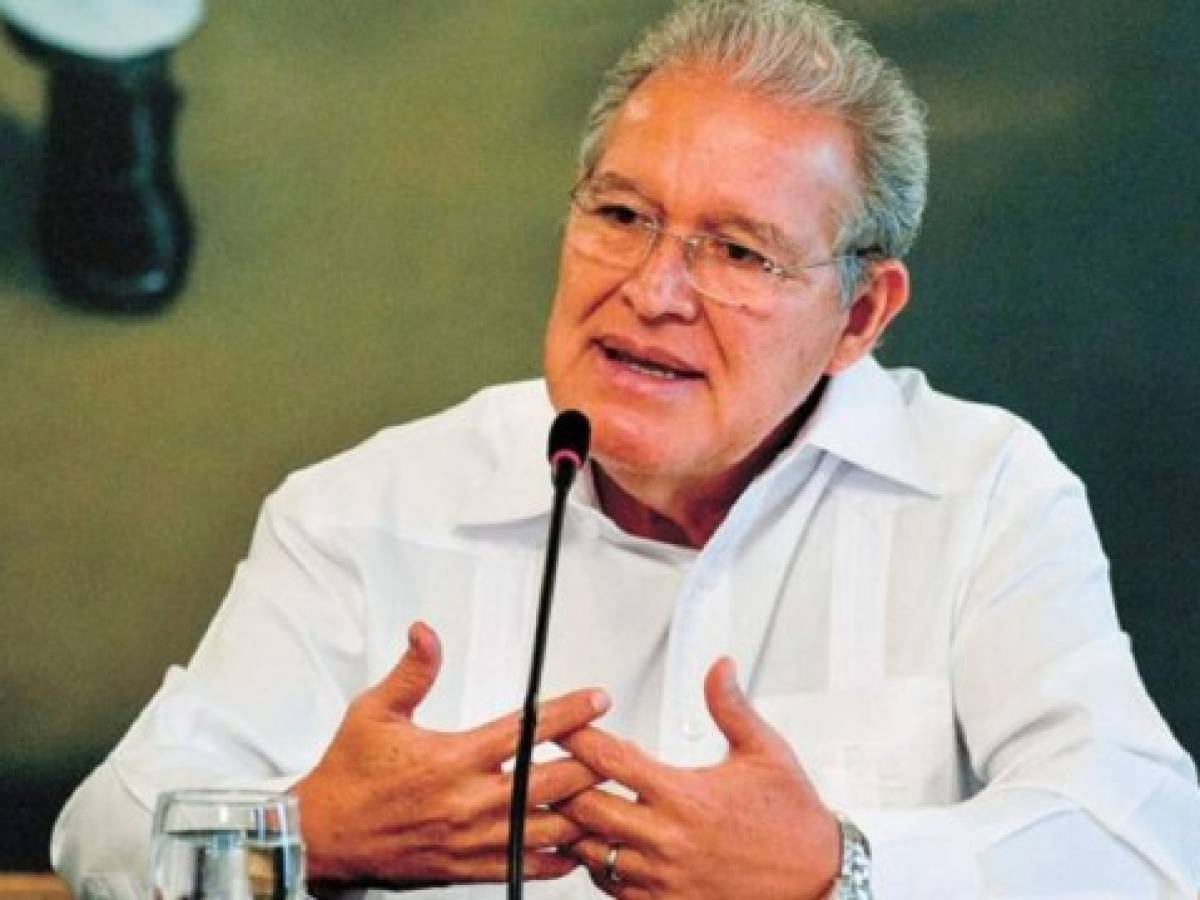 El Salvador: gobierno arremete contra Corte