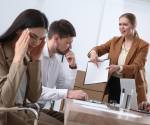 <i>El convenio amplía el abordaje de la violencia y el acoso en el mundo del trabajo e incluye conductas que pueden presentarse una sola vez o de manera reiterada. (Foto: Shutterstock)</i>