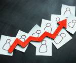 Un 53% de las empresas de la región cuenta con programas sociales activos y consolidados, reflejando un compromiso sostenido con las comunidades donde desarrollan sus actividades, según PwC. (Foto: Shutterstock)