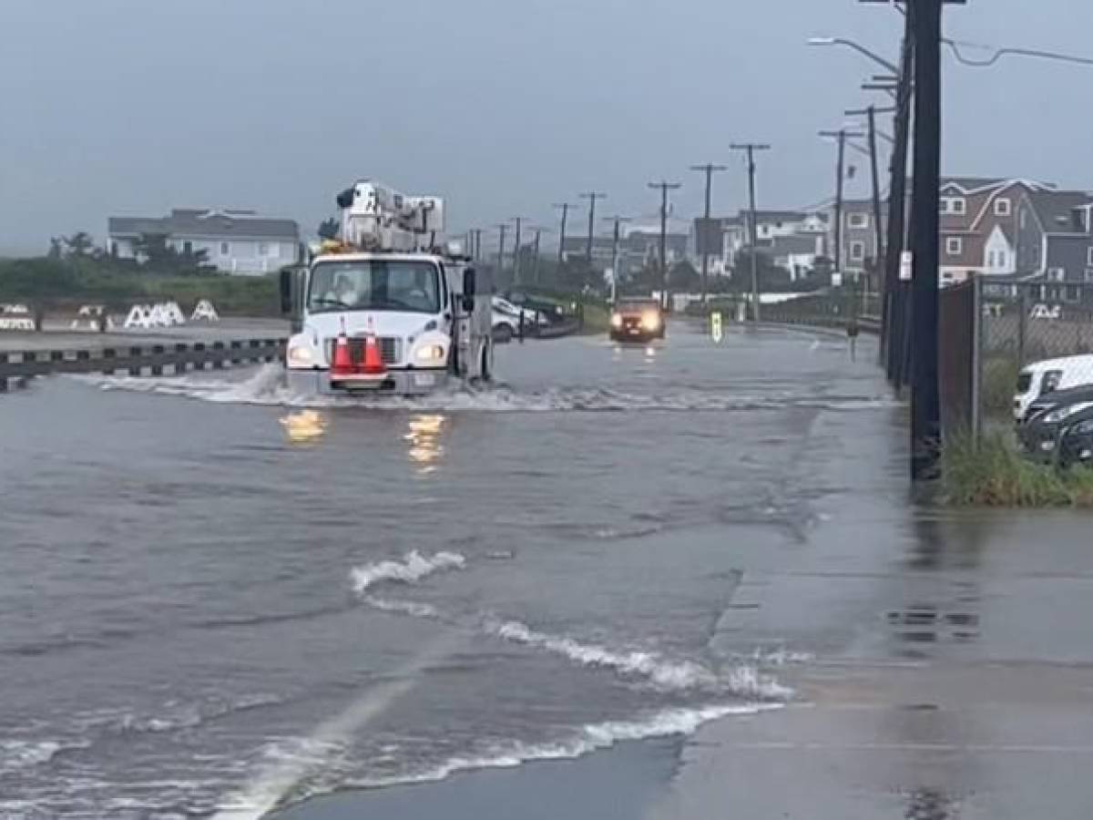 Tormentas en este de EEUU dejan al menos dos muertos y miles de personas sin electricidad