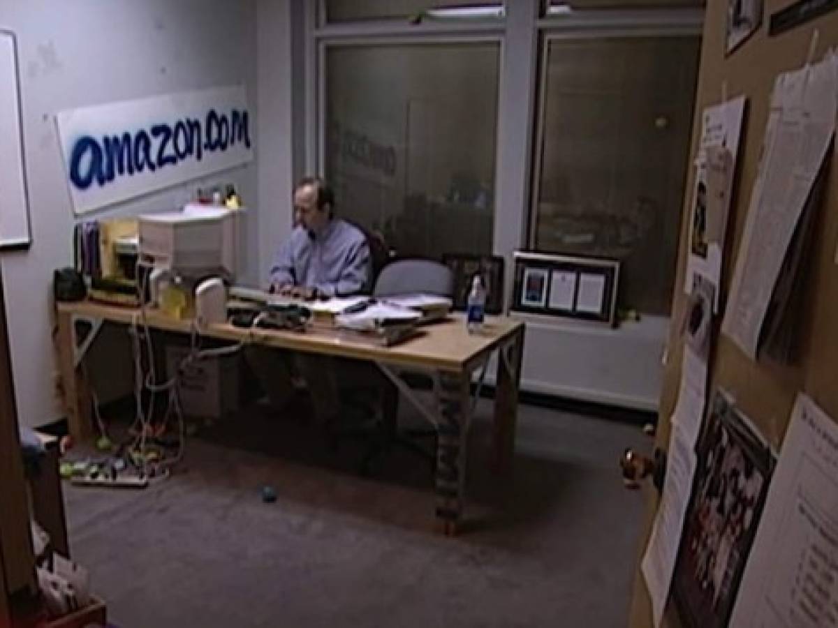 Esta era la oficina de Amazon en 1999