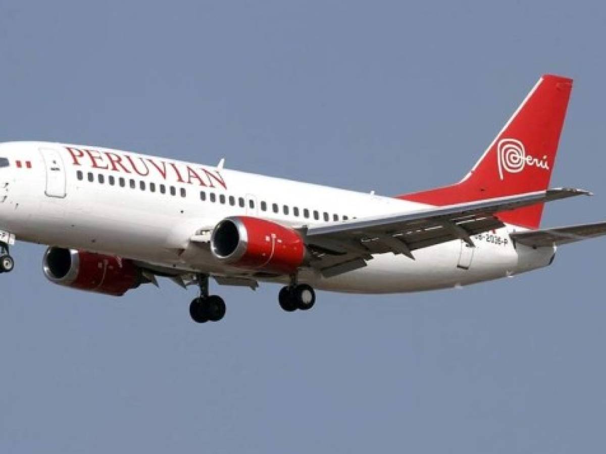Peruvian Airlines suspende vuelos por embargo de cuentas en Perú