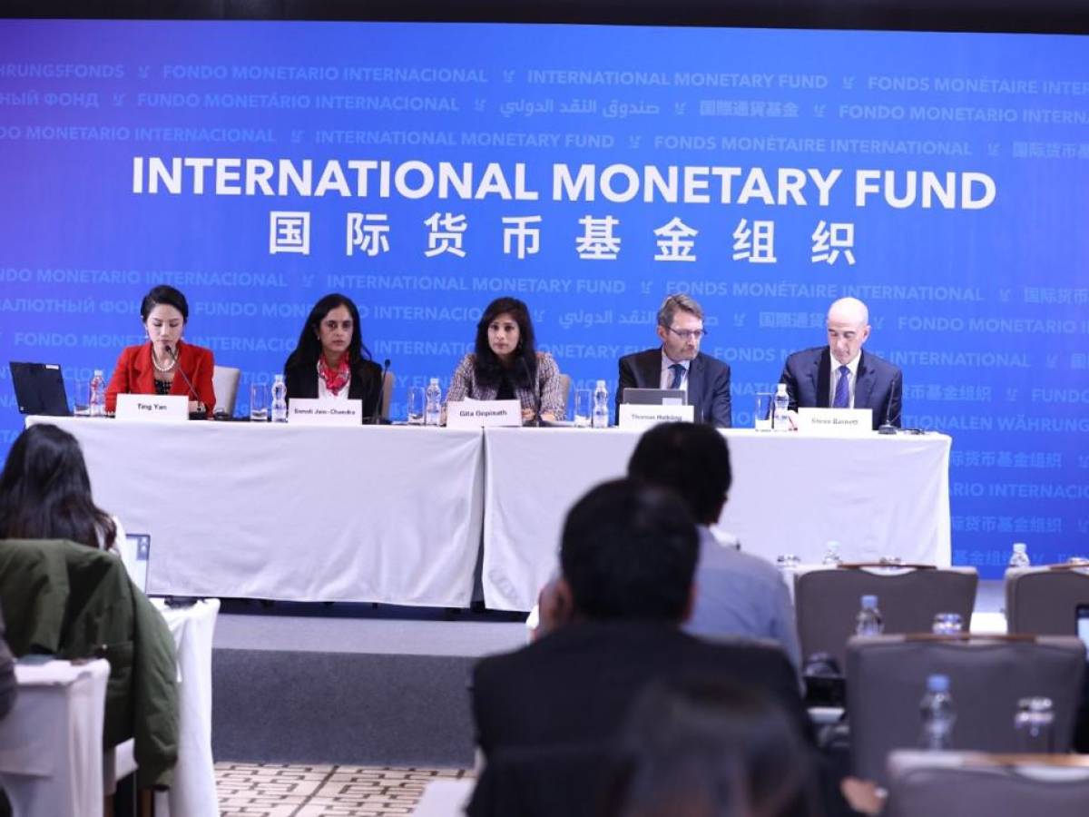 FMI eleva previsión de crecimiento de China para 2023 a 5,4%