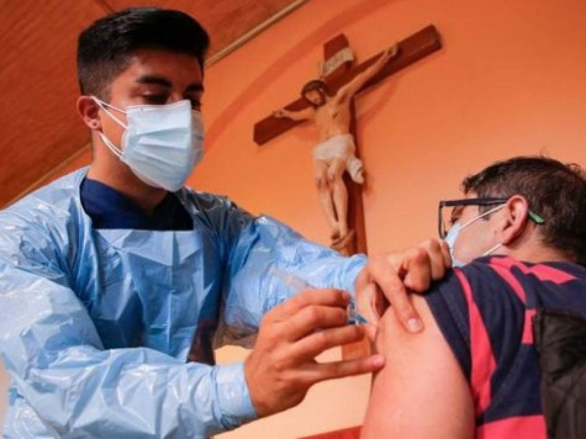 Panamá, el 11% de la población ya fue vacunada con la primera dosis