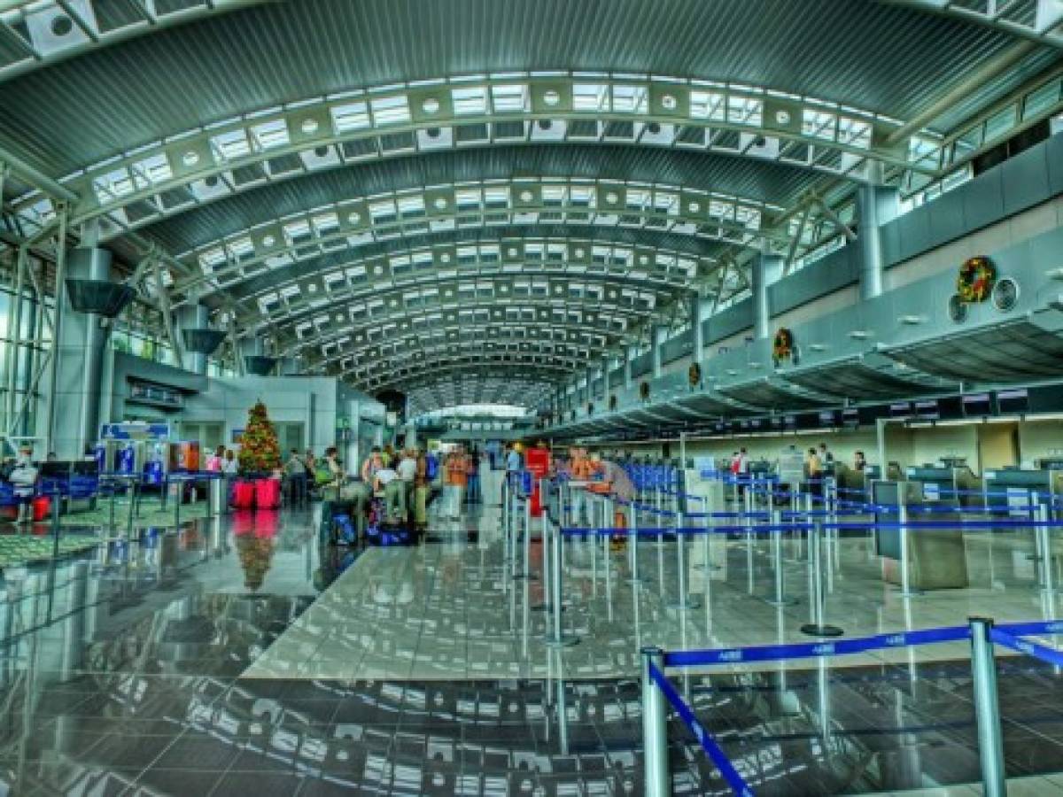 Aeropuerto tico recibirá US$100 millones en dos años