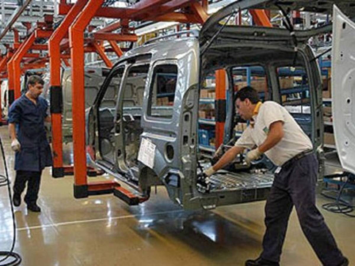Argentina y Brasil extendieron acuerdo automotor
