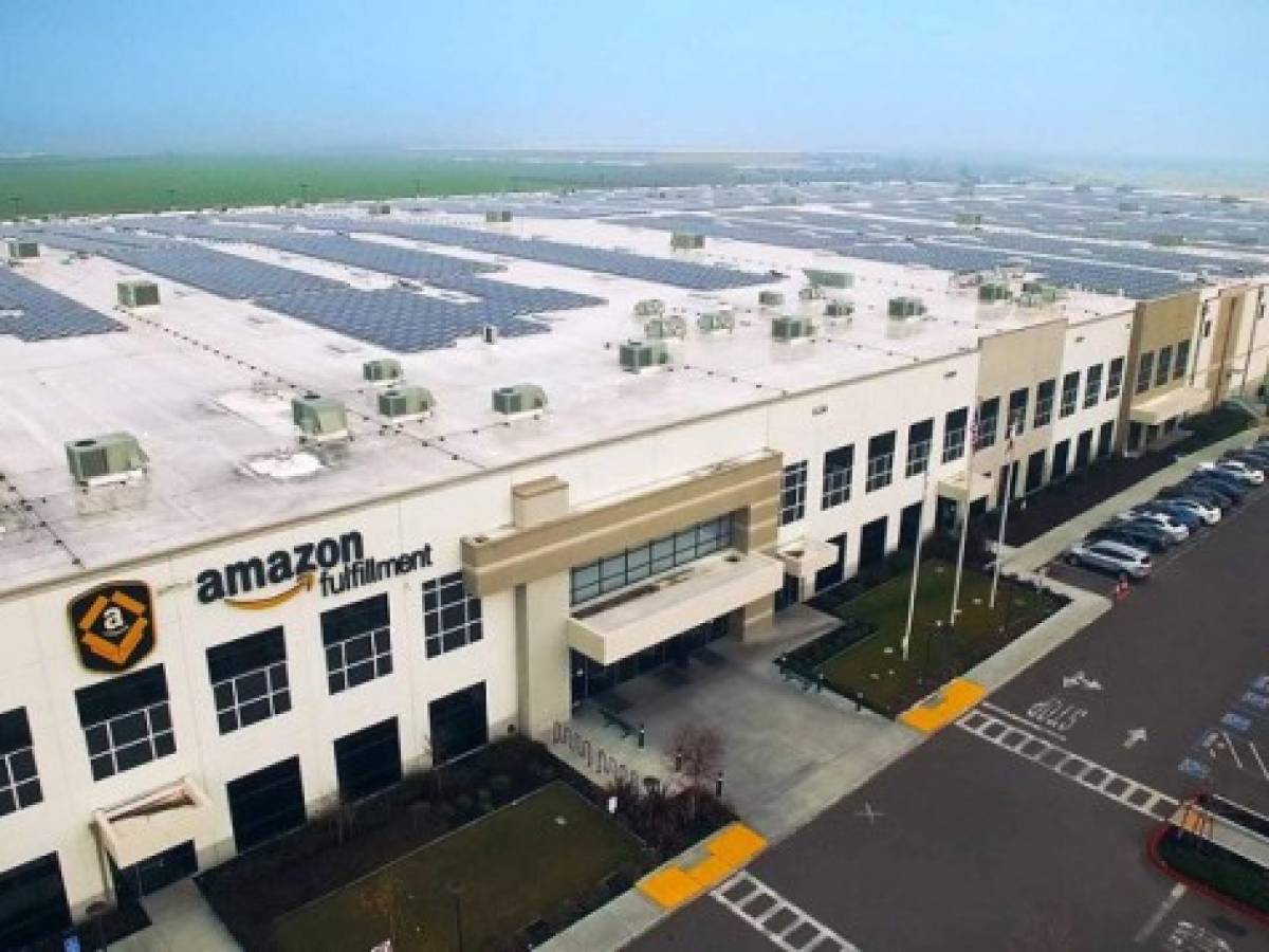 Amazon y su apuesta por la energía solar: 50 plantas verdes en 2020