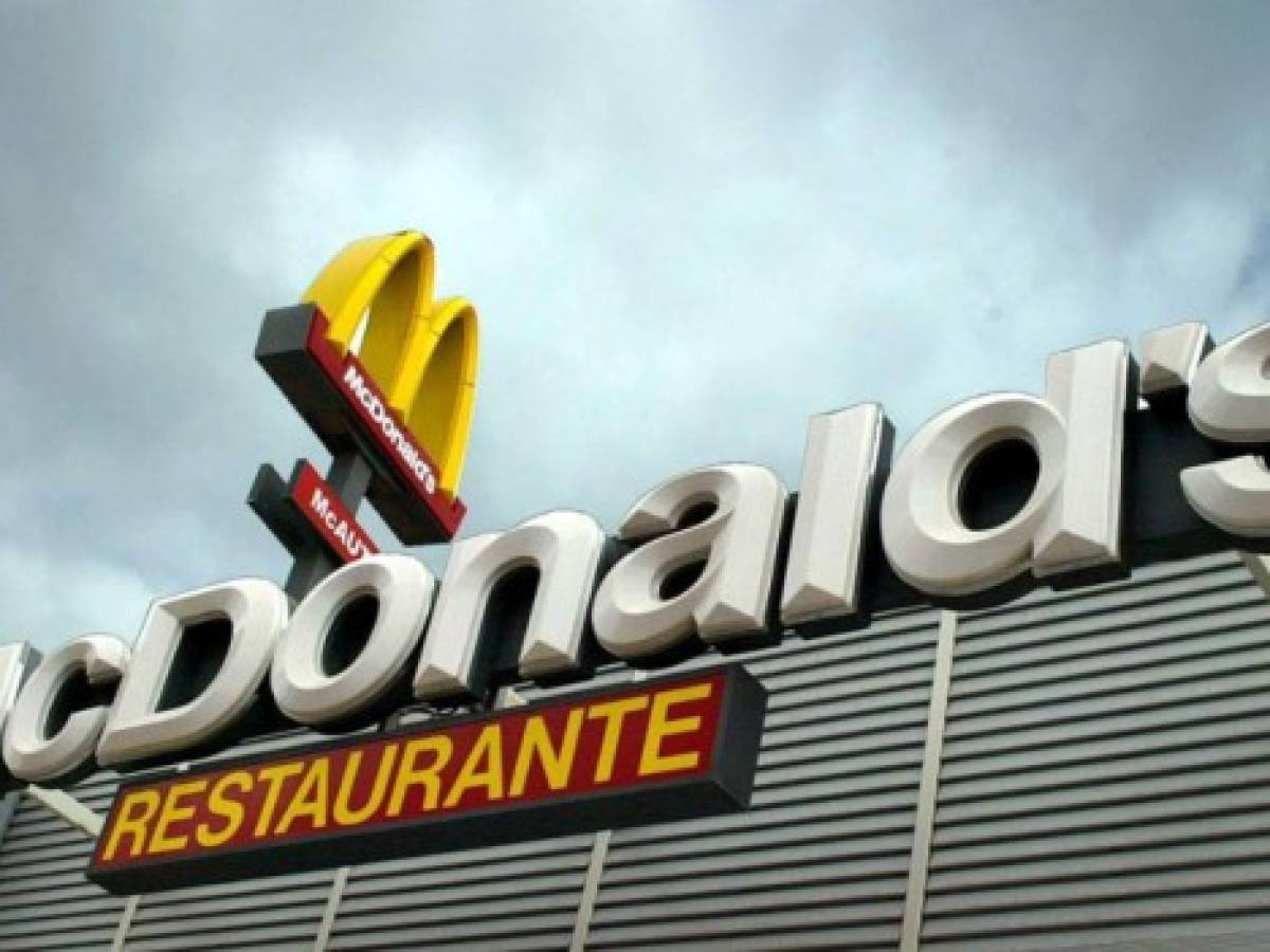 McDonald's reduce ganancias por mayores gastos tecnológicos