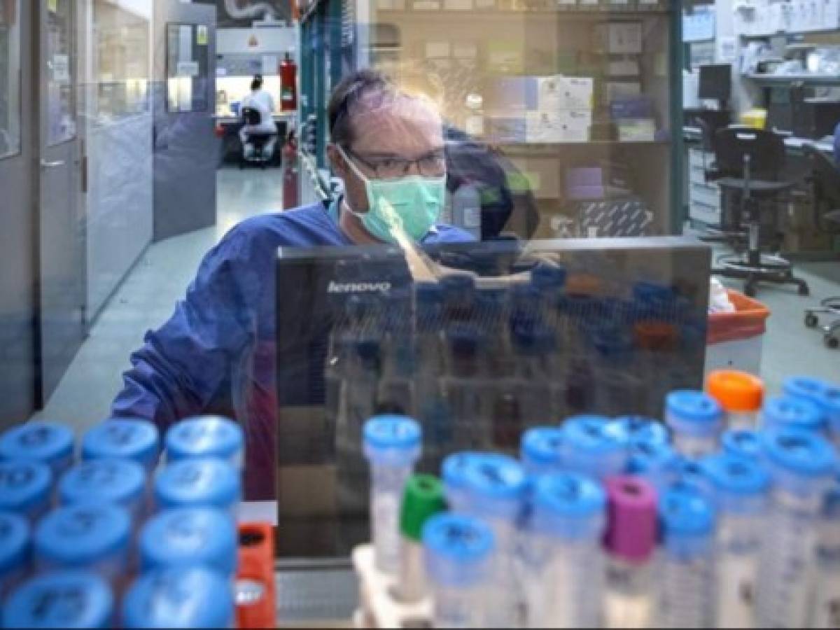 Laboratorio de Reino Unido pagará US$4.500 a quien se deje infectar de nuevo coronavirus