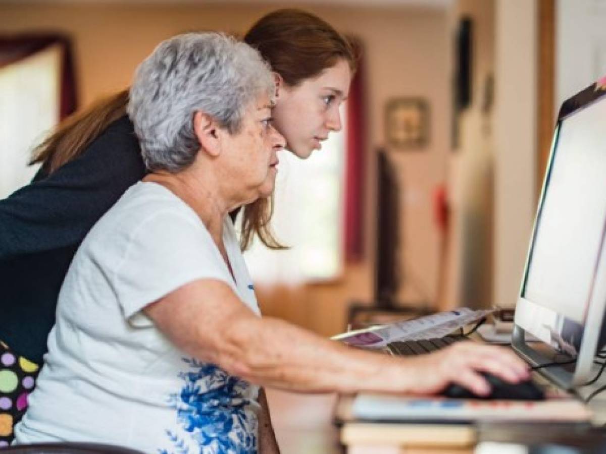 Alto número de ancianos no recibe pensión y debe trabajar en Latinoamérica