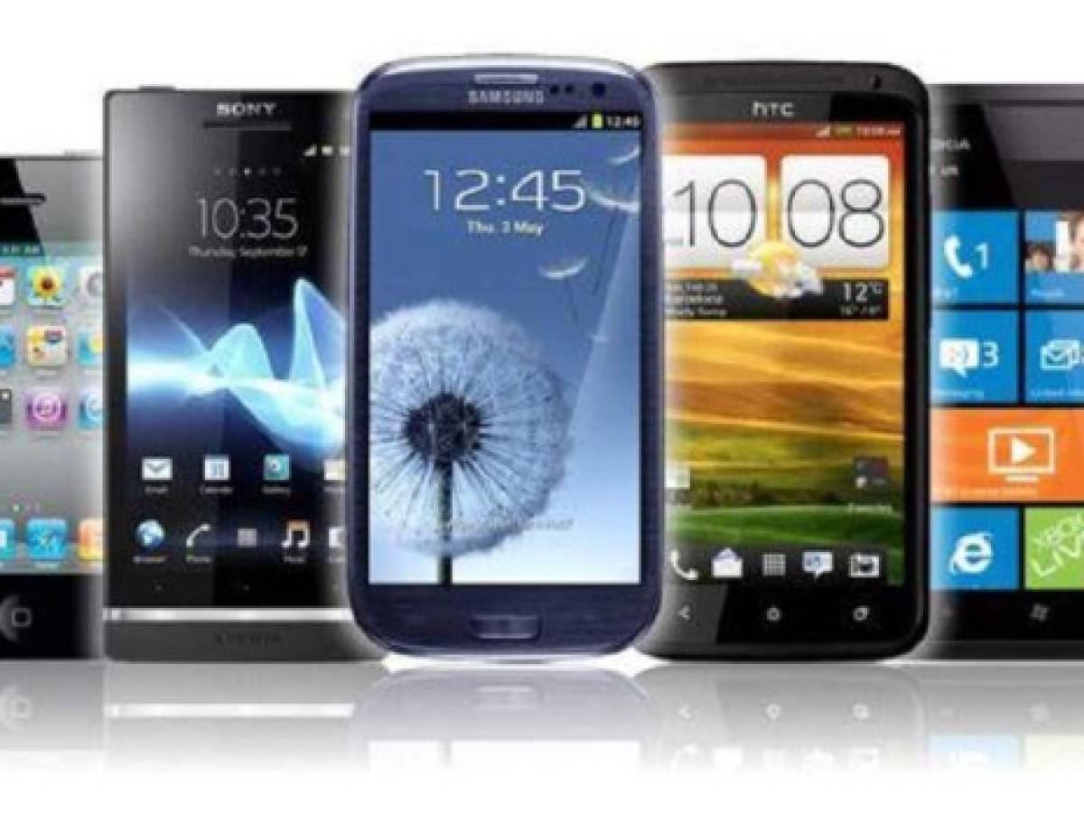 El Salvador: circulan 1,8 millones de smartphones