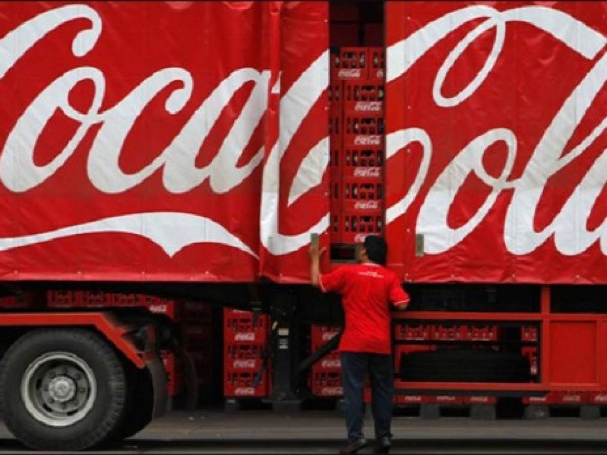 Coca Cola quiere entrar al negocio de bebidas hechas a base de marihuana