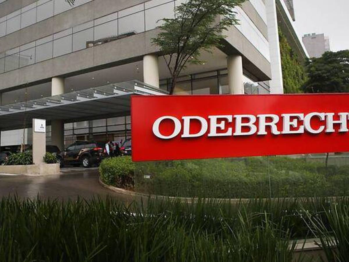 Panamá: Ordenan retener US$7.9 millones del Metro y de Tocumen por multa Odebrecht