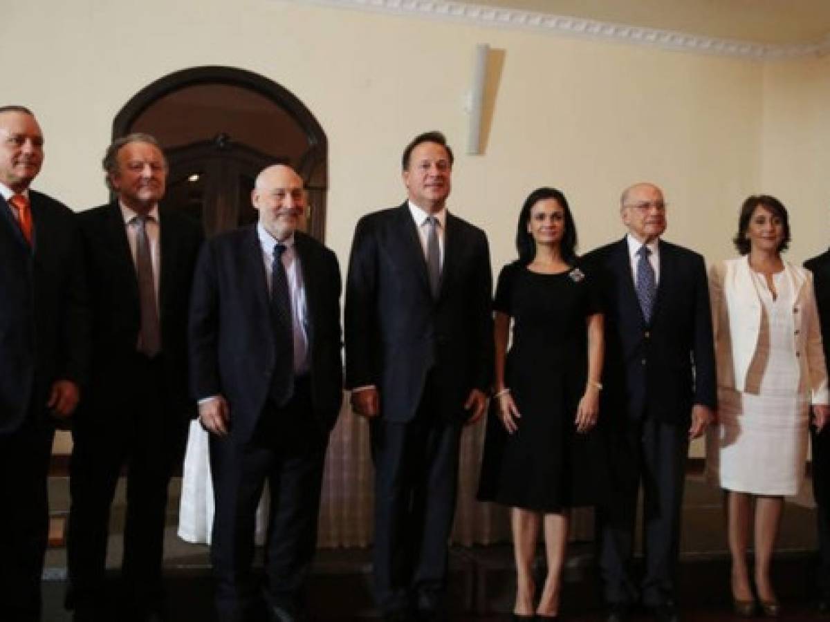 Panamá: Transparencia Internacional advierte sobre renuncia de Stiglitz y Pieth