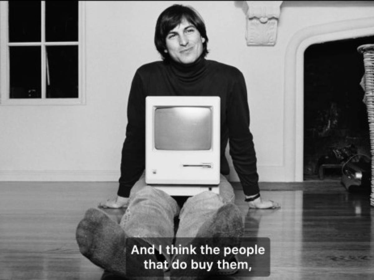 Apple homenajea a Steve Jobs en el décimo aniversario de su muerte