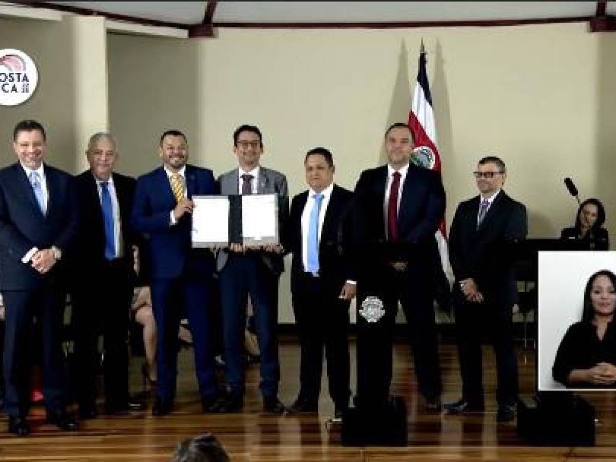 Costa Rica: Estado recupera frecuencias para desarrollar la red 5G